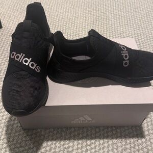 Women’s Adidas Black Slip-On Athletic Shoes Size 7.5 Never worn